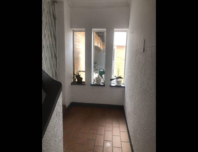 2 BEDROOM FLAT FOR SALE IN DOONSIDE